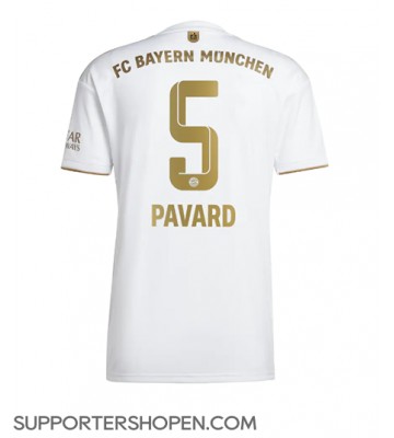 Bayern Munich Benjamin Pavard #5 Borta Matchtröja 2022-23 Kortärmad